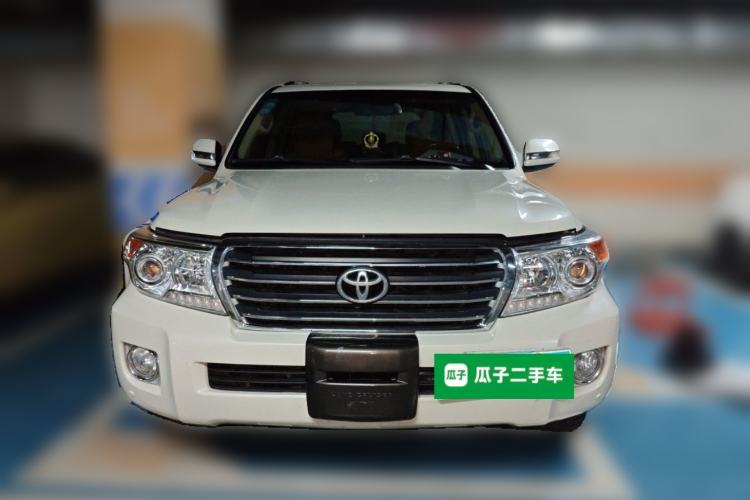 Used Toyota Land Cruiser  Front