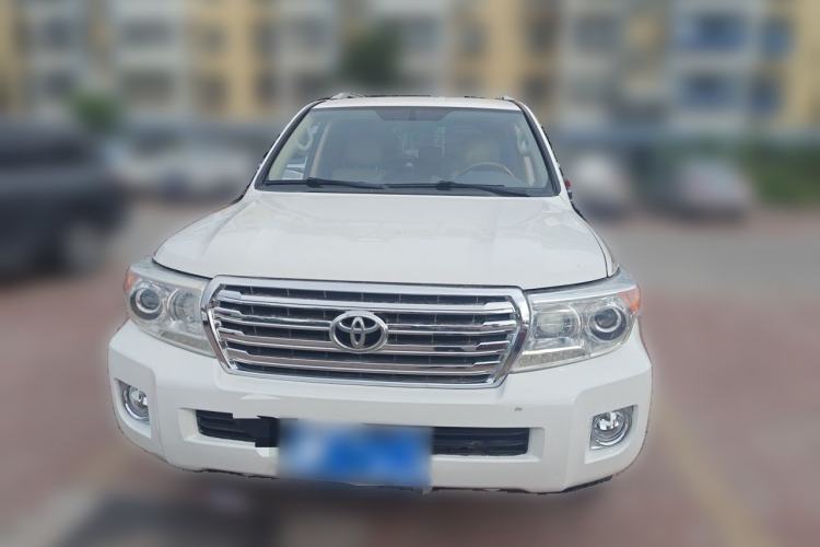 Used Toyota Land Cruiser  Front