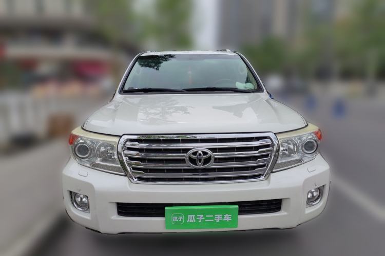 Used Toyota Land Cruiser  Front