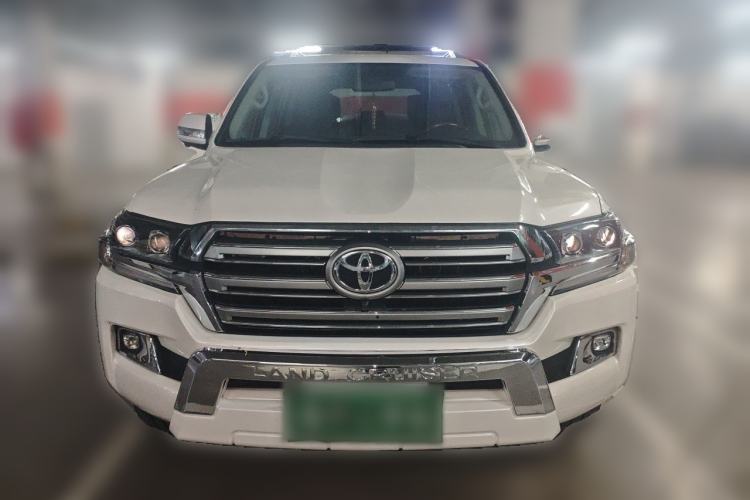 Used Toyota Land Cruiser  Front