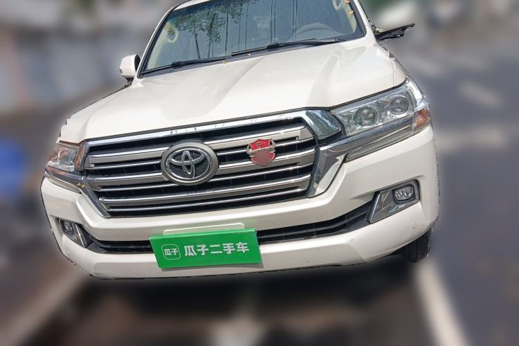 Used Toyota Land Cruiser 2015 4.0L V6 Middle East Limited Edition Front