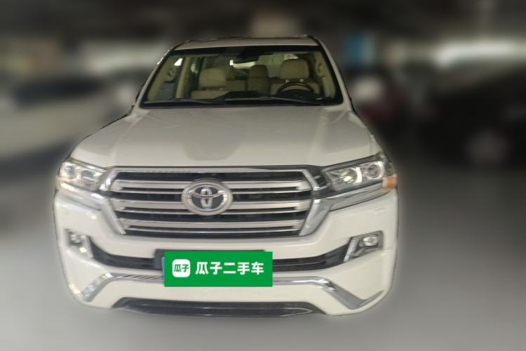 Used Toyota Land Cruiser  Front