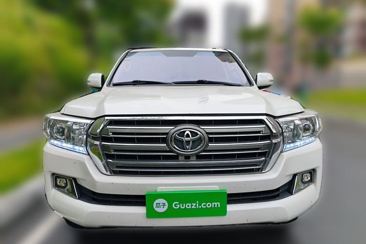 Used Toyota Land Cruiser 2015 4.0L V6 Middle East Limited Edition Front