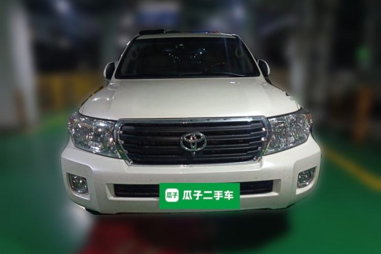 Used Toyota Land Cruiser  Front