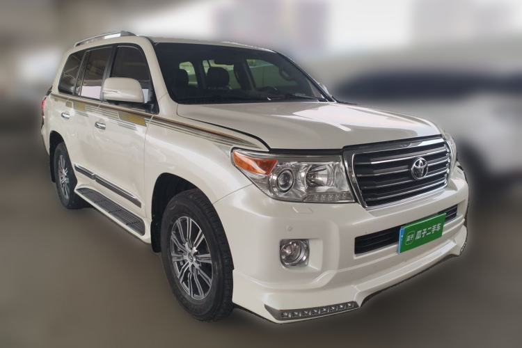 Used Toyota Land Cruiser  Front Right 45 Deg