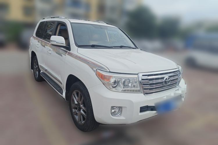 Used Toyota Land Cruiser  Front Right 45 Deg