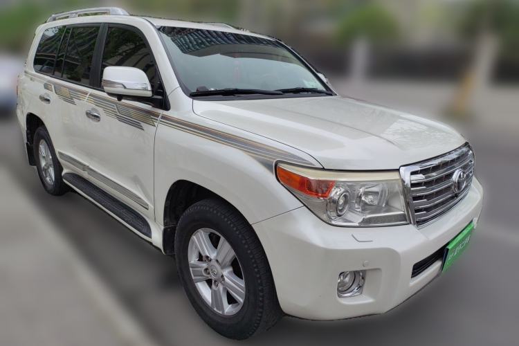 Used Toyota Land Cruiser  Front Right 45 Deg