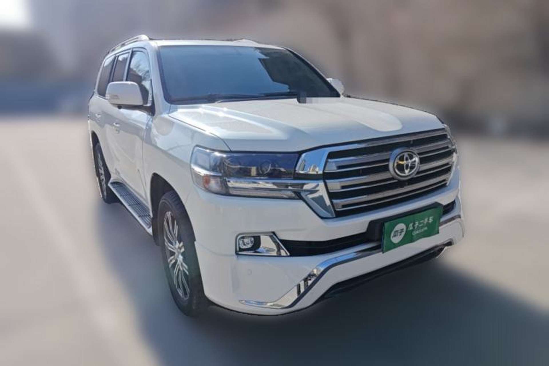 Used Toyota Land Cruiser  Front Right 45 Deg