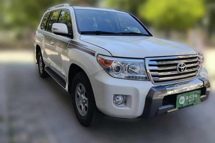 Used Toyota Land Cruiser  Front Right 45 Deg