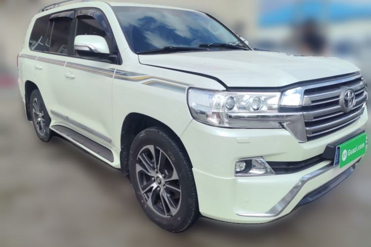 Used Toyota Land Cruiser  Front Right 45 Deg