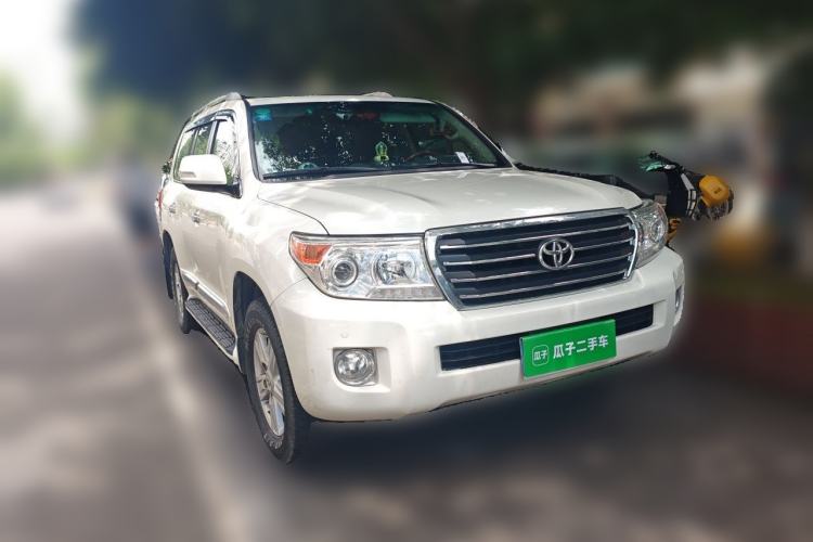 Used Toyota Land Cruiser  Front Right 45 Deg