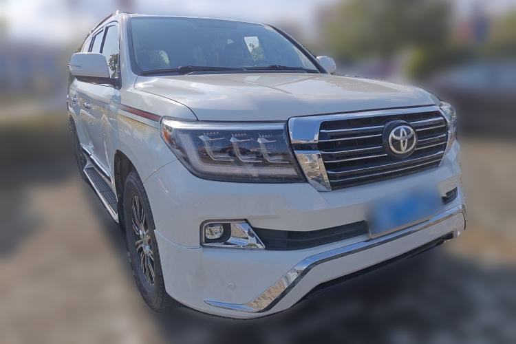 Used Toyota Land Cruiser  Front Right 45 Deg