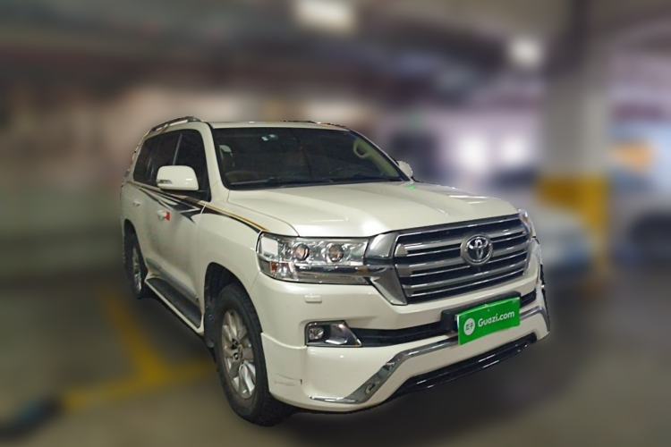 Used Toyota Land Cruiser  Front Right 45 Deg
