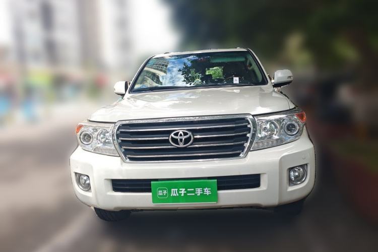 Used Toyota Land Cruiser  Front