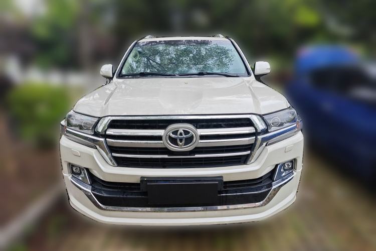 Used Toyota Land Cruiser  Front