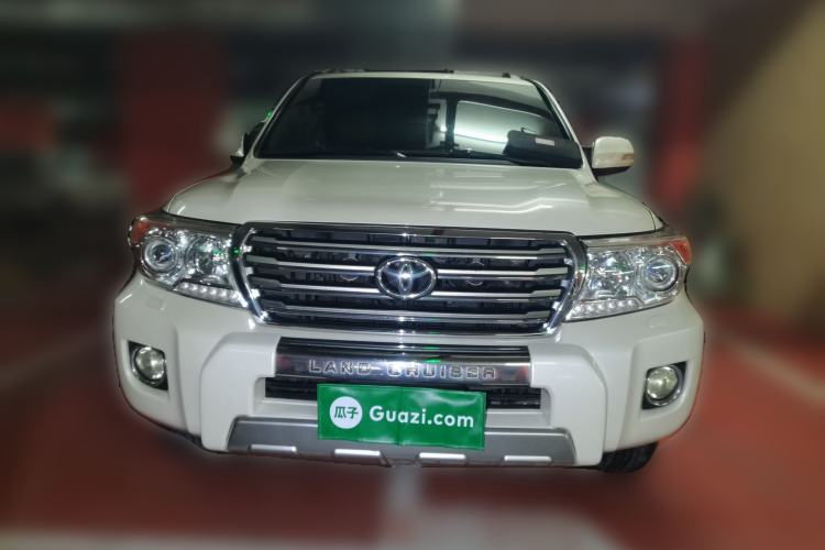 Used Toyota Land Cruiser 2015 4.6L V8 Middle East Limited Edition Front