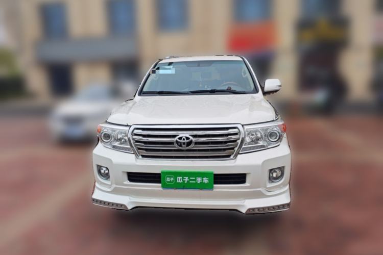 Used Toyota Land Cruiser  Front