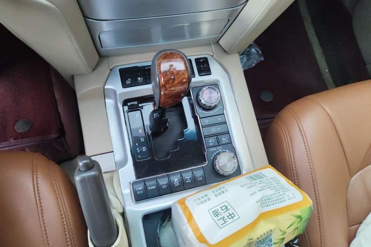 Used Toyota Land Cruiser  Gear Lever