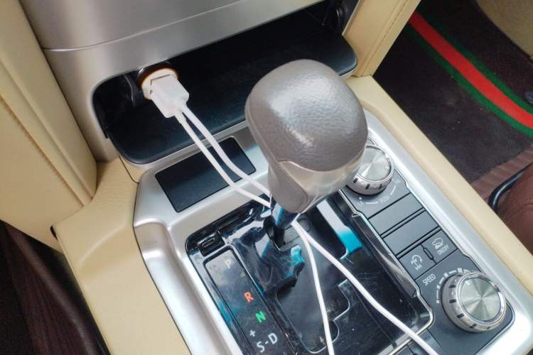 Used Toyota Land Cruiser  Gear Lever