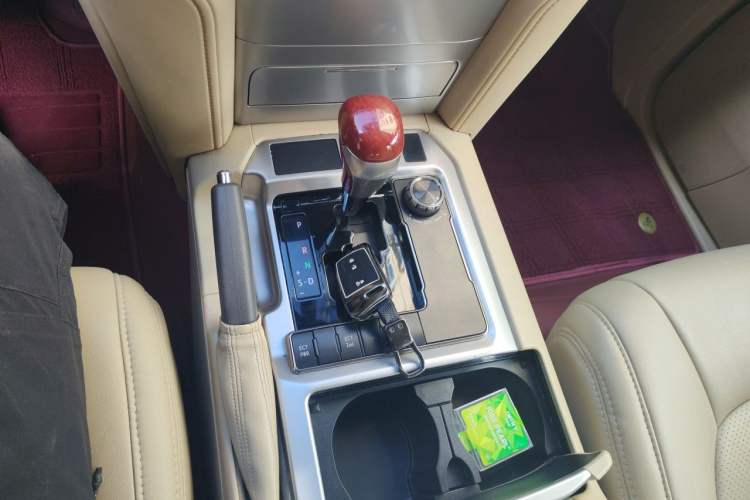 Used Toyota Land Cruiser  Gear Lever