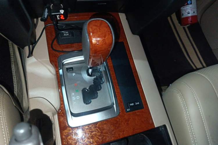 Used Toyota Land Cruiser  Gear Lever
