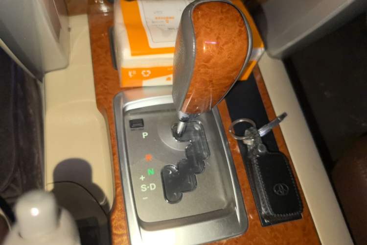 Used Toyota Land Cruiser  Gear Lever