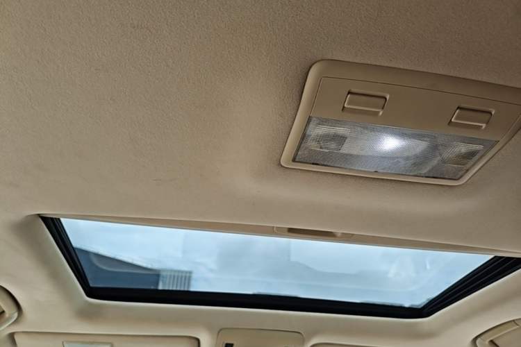 Used Toyota Land Cruiser  Headliner
