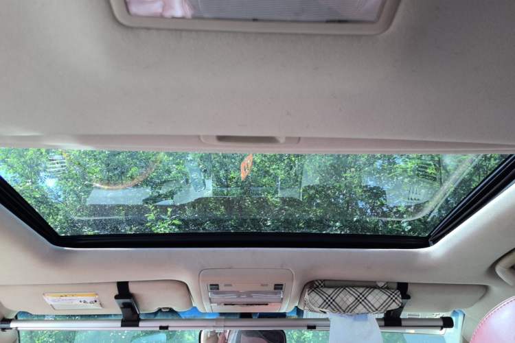 Used Toyota Land Cruiser 2015 4.0L V6 Middle East Limited Edition Headliner