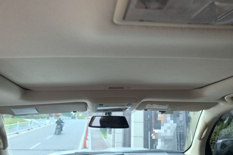 Used Toyota Land Cruiser 2015 4.0L 8-Seater Middle East Version Headliner