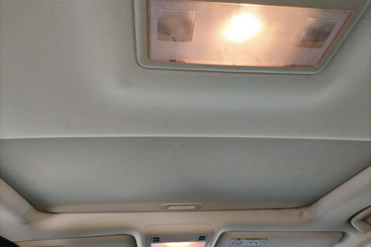 Used Toyota Land Cruiser 2015 4.0L V6 Middle East Limited Edition Headliner