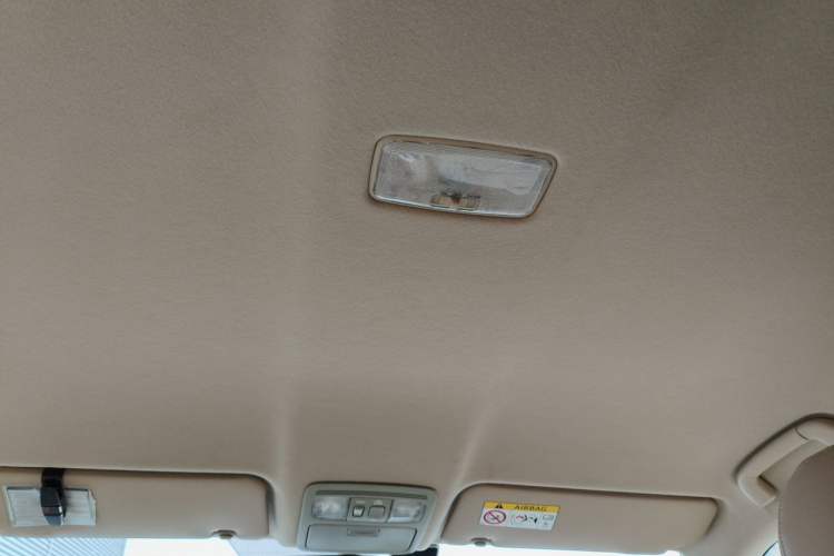Used Toyota Land Cruiser 2015 4.0L V6 Middle East Limited Edition Headliner