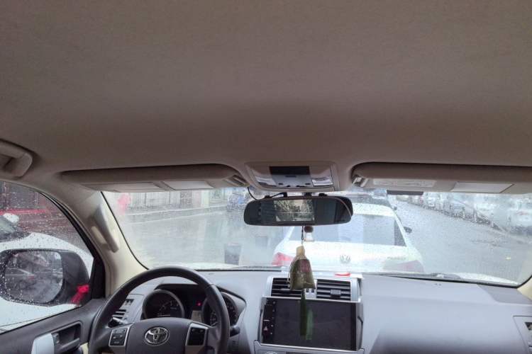 Used Toyota Land Cruiser  Headliner