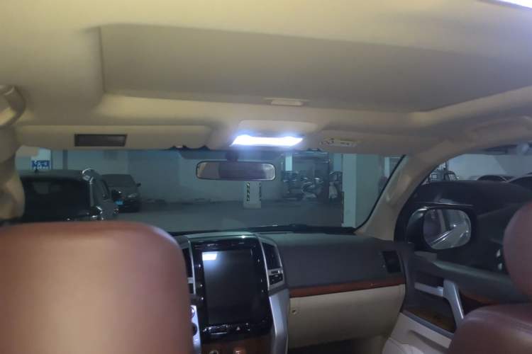 Used Toyota Land Cruiser  Headliner