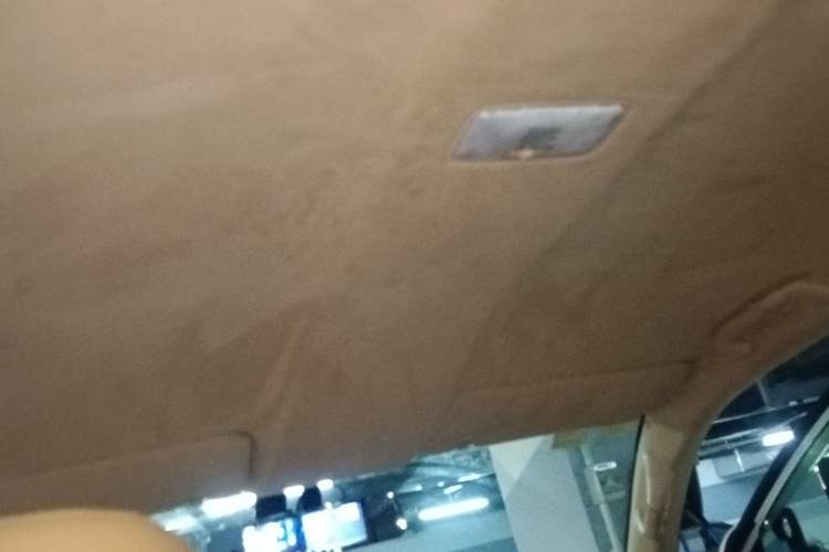 Used Toyota Land Cruiser 2015 4.0L 5-Seater Middle East Version Headliner