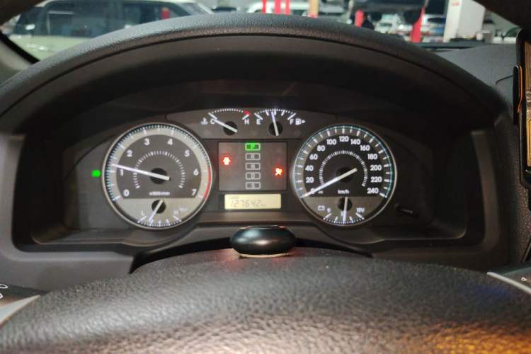 Used Toyota Land Cruiser 2015 4.0L 5-Seater Middle East Version Instrument Cluster