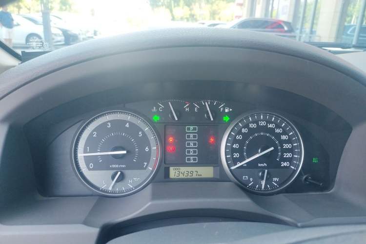 Used Toyota Land Cruiser  Instrument Cluster