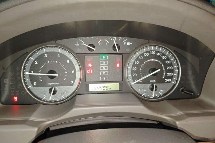 Used Toyota Land Cruiser  Instrument Cluster