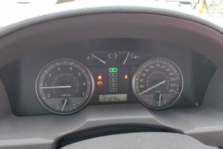 Used Toyota Land Cruiser  Instrument Cluster