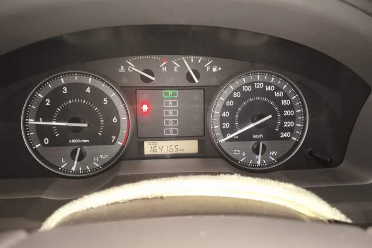 Used Toyota Land Cruiser 2015 4.0L V6 Middle East Low-Trim Version Instrument Cluster
