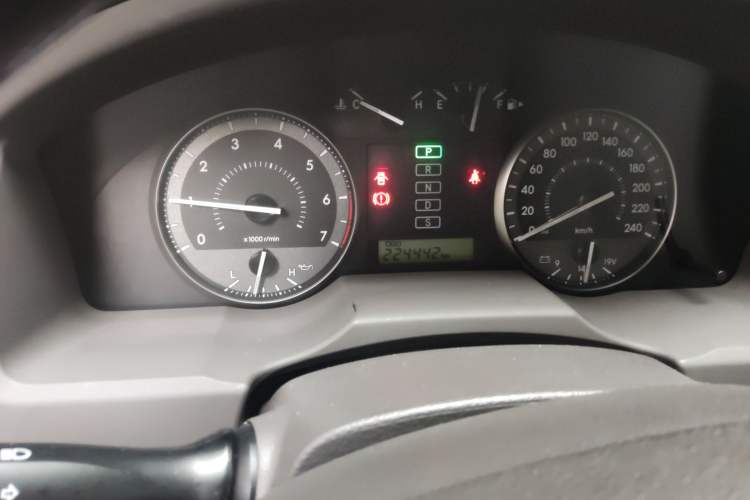 Used Toyota Land Cruiser  Instrument Cluster