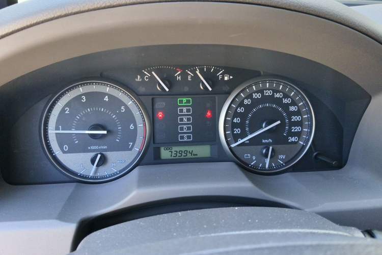 Used Toyota Land Cruiser  Instrument Cluster