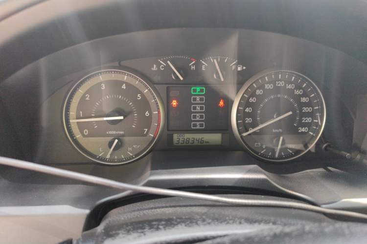 Used Toyota Land Cruiser 2015 4.0L 5-Seater Middle East Version Instrument Cluster