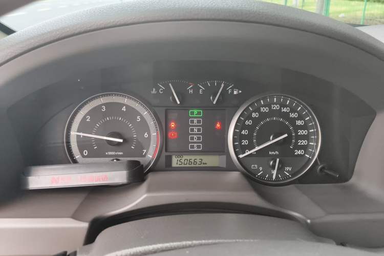 Used Toyota Land Cruiser 2015 4.0L V6 Middle East Limited Edition Instrument Cluster