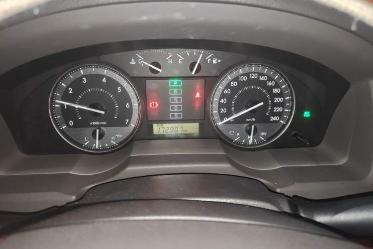 Used Toyota Land Cruiser 2015 4.0L 5-Seater Middle East Version Instrument Cluster