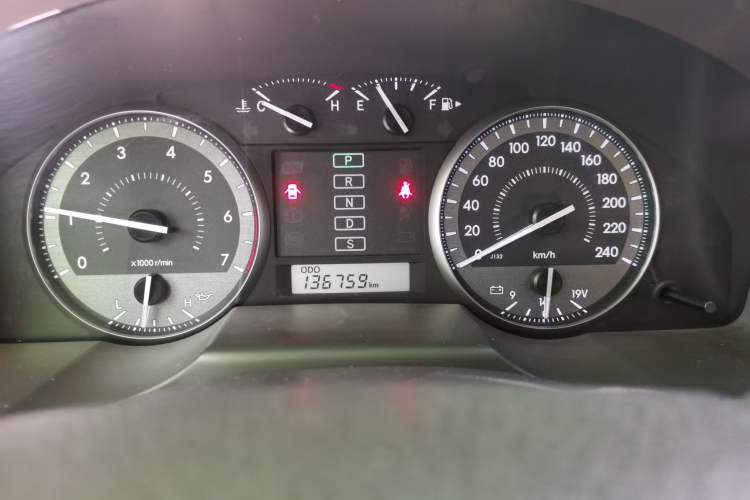 Used Toyota Land Cruiser  Instrument Cluster