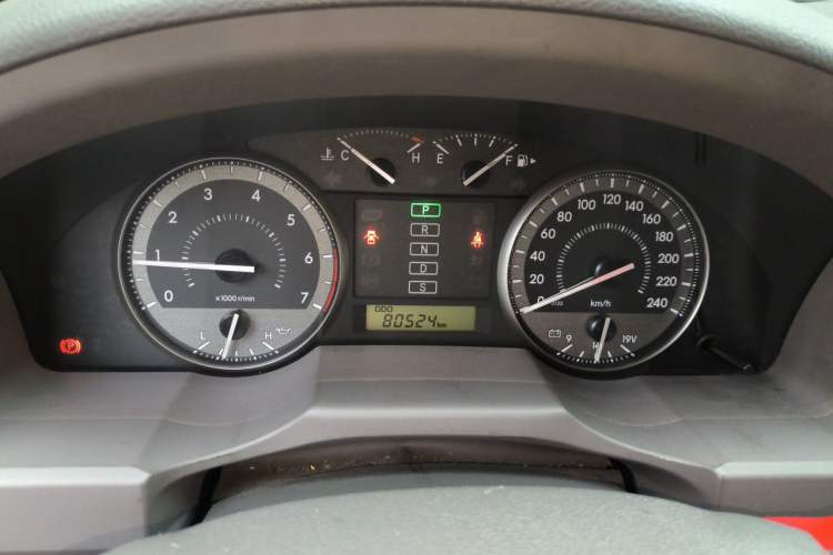 Used Toyota Land Cruiser 2015 4.0L V6 Middle East Low-Trim Version Instrument Cluster