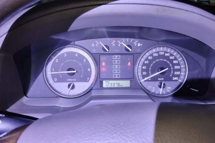 Used Toyota Land Cruiser  Instrument Cluster