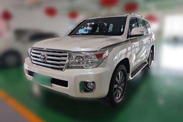 Used Toyota Land Cruiser 2015 4.0L V6 Middle East Low-Trim Version