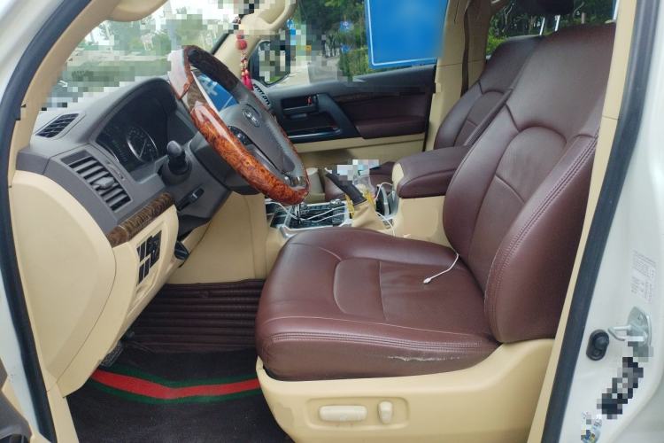 Used Toyota Land Cruiser  Left Front Seat