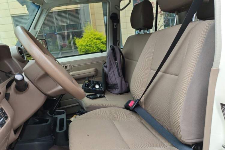 Used Toyota Land Cruiser  Left Front Seat